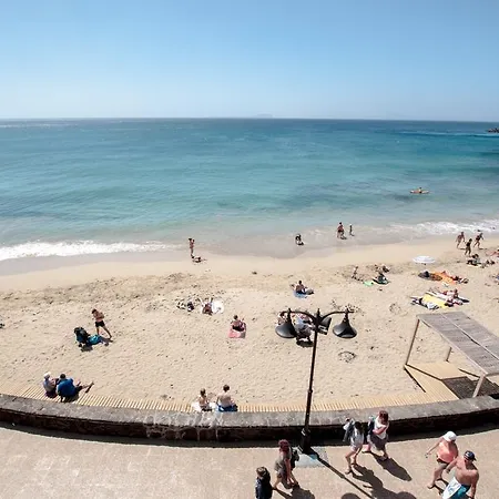 Ocean Breeze Apartament *
